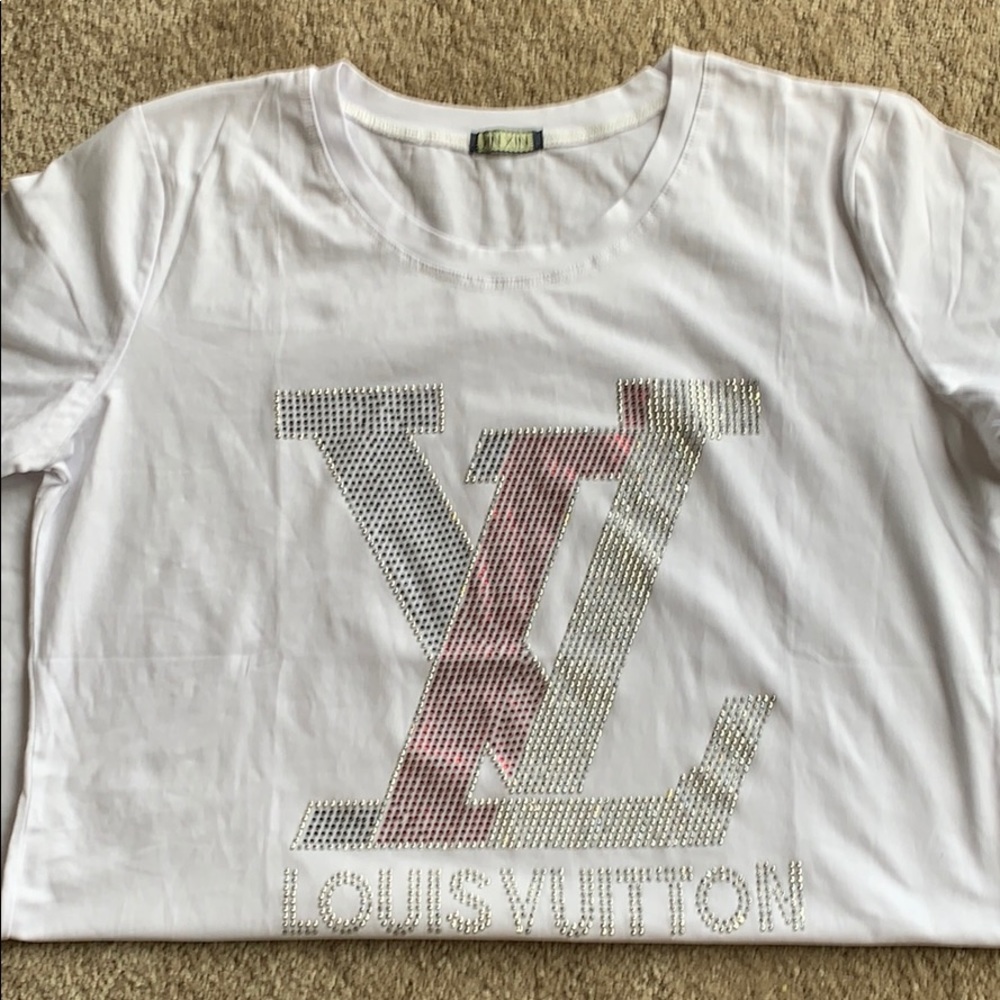 Just A Tee - image 1